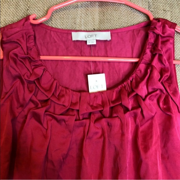 Ann Taylor LOFT Blouse SZ XS Sleeveless Ruffle NEW - Picture 3 of 7